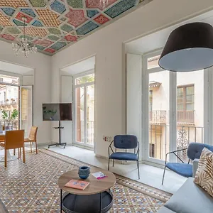  Appartamento Thyssen Boutique By Caleta Homes
