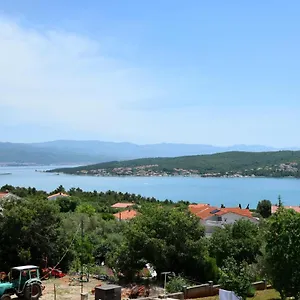 Rose Apartman Čižići