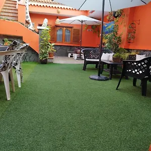 https://villa-cantora.in-canary-islands.com